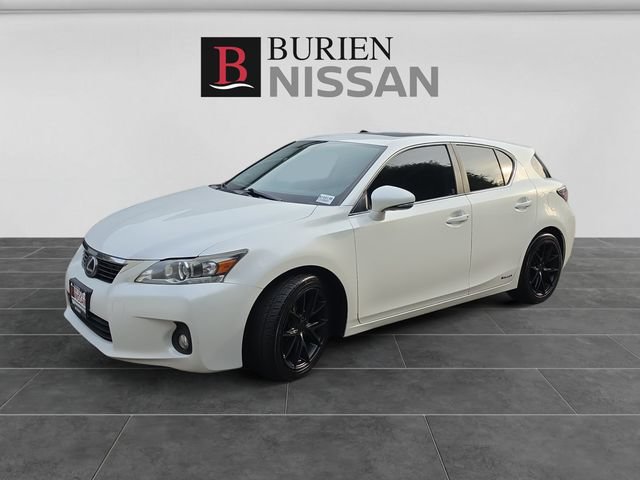 Used 2013 Lexus CT 200h w/ Premium Pkg w/Navigation FWD image 1