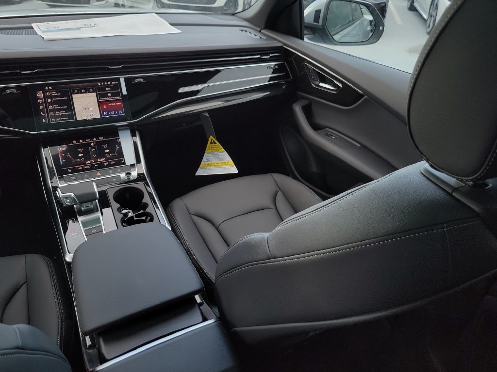 New 2026 Audi Q8 Premium AWD/4WD image 24