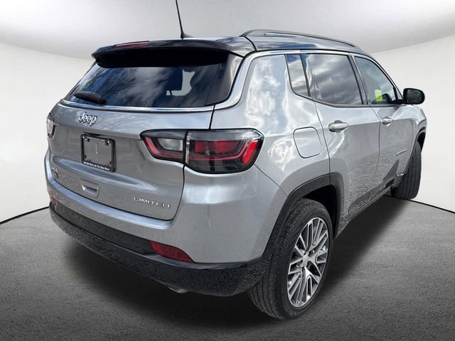 Used 2022 Jeep Compass Limited w/ Elite Group image 13