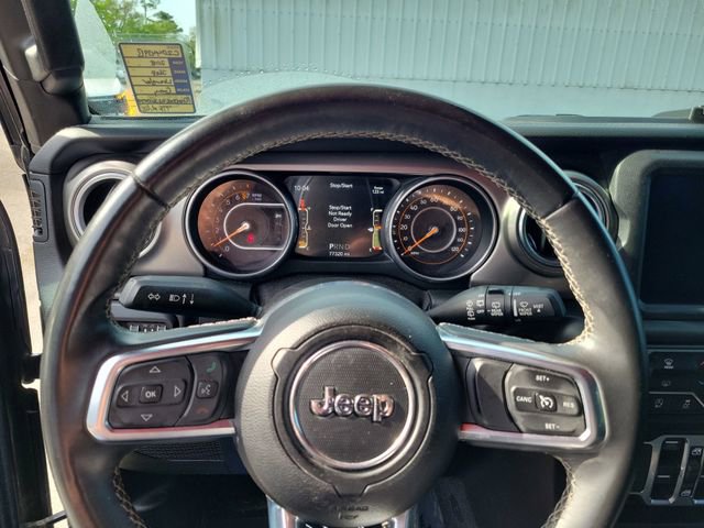 Used 2018 Jeep Wrangler Unlimited Sahara AWD/4WD image 15