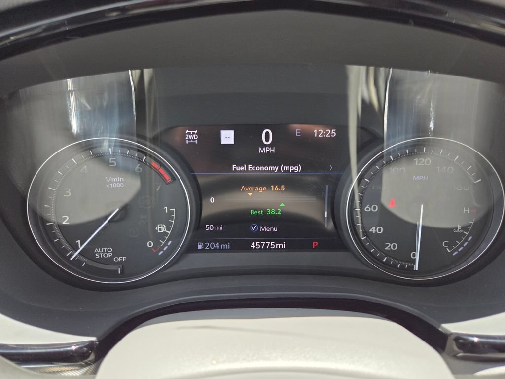 Used 2023 Cadillac XT5 Premium Luxury w/ Technology Package AWD/4WD image 36