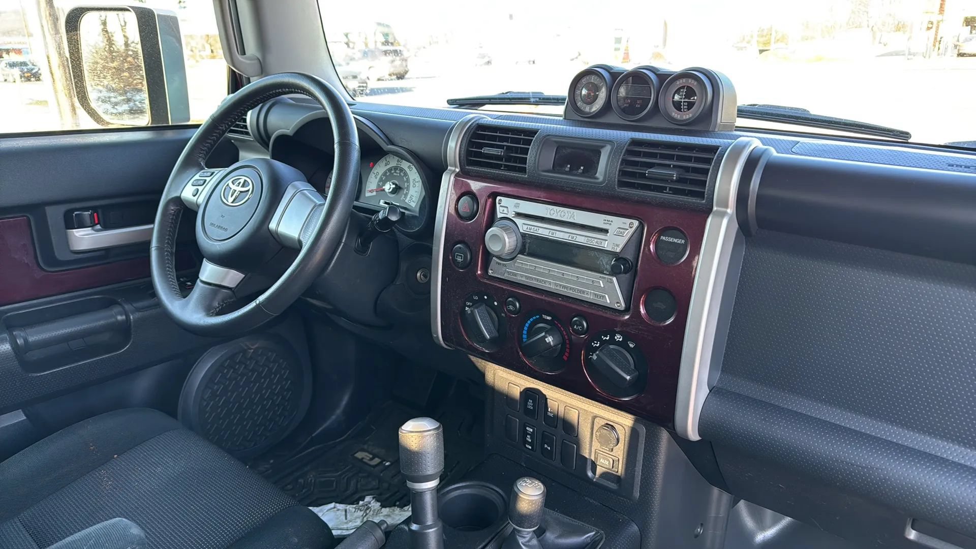 Used 2007 Toyota FJ Cruiser 4WD image 11