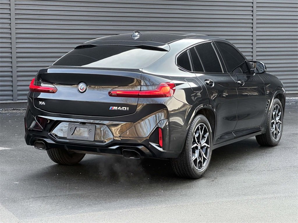 Used 2023 BMW X4 M40i w/ Premium Package image 5