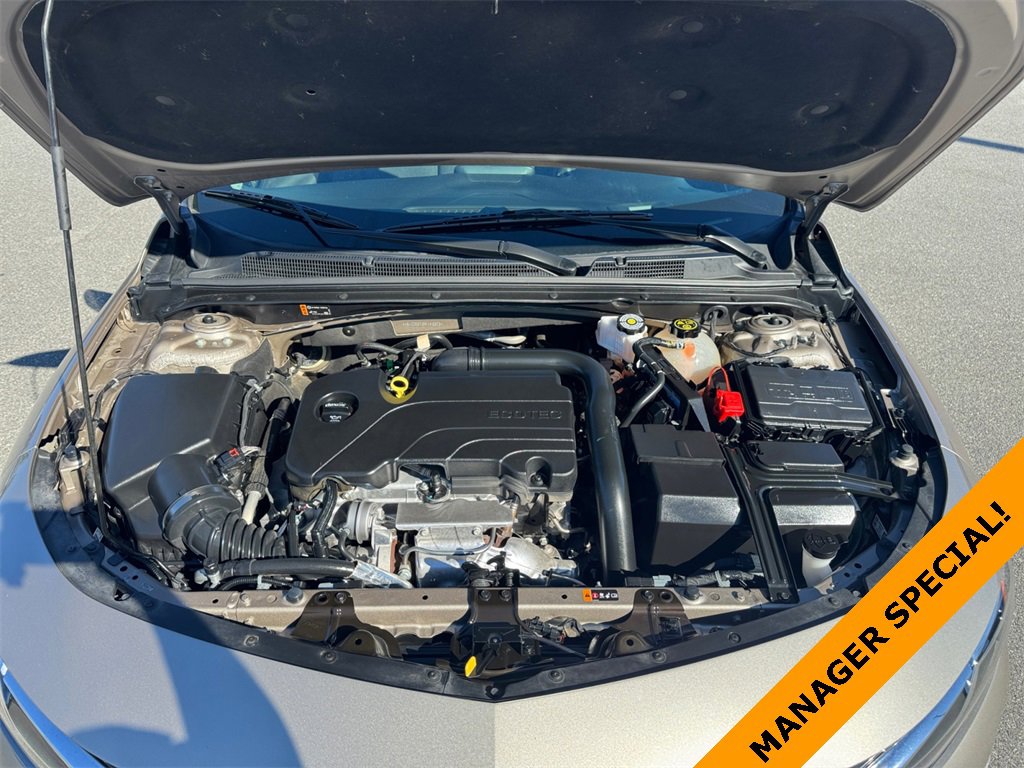 Used 2024 Chevrolet Malibu LT image 18