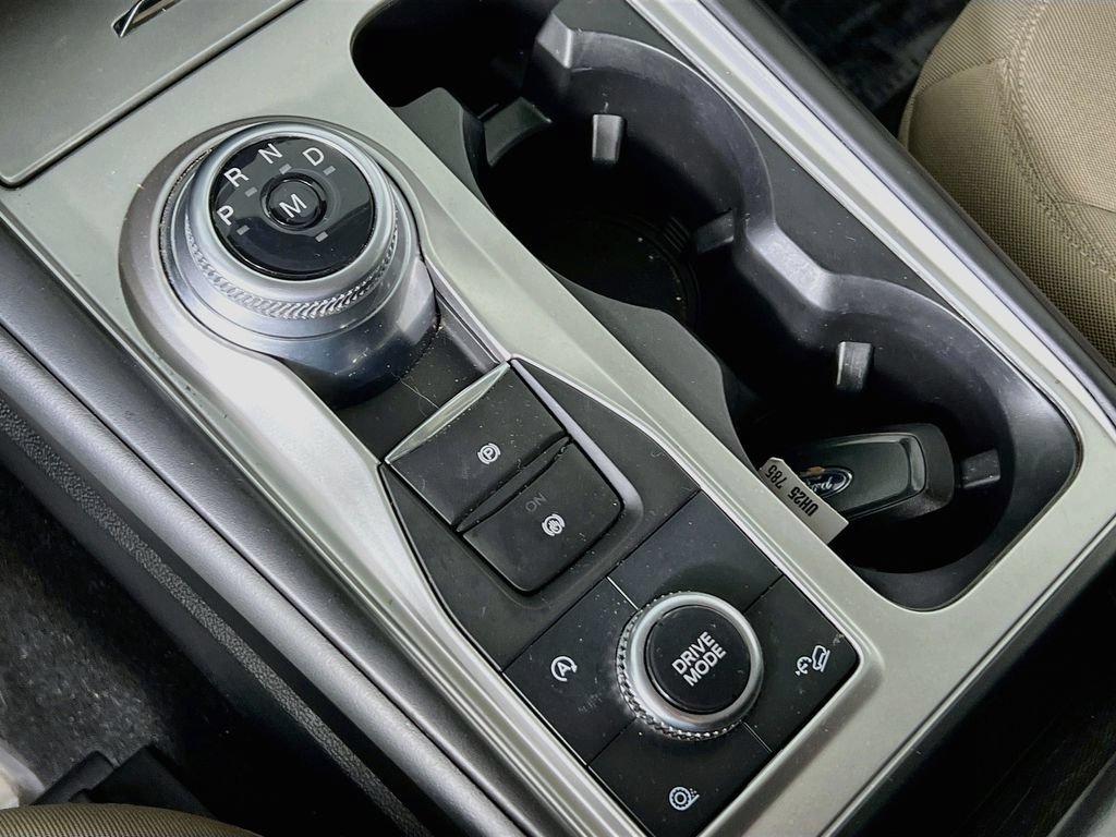 Used 2020 Ford Explorer XLT w/ Cold Weather Package AWD/4WD image 16