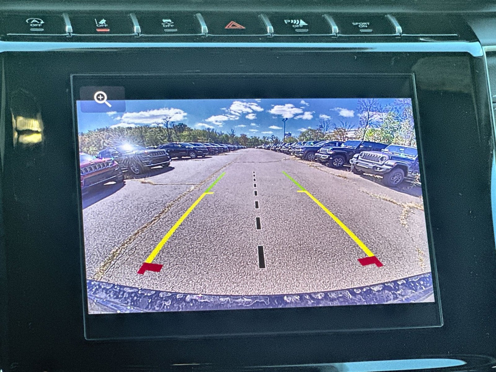 New 2025 Jeep Grand Cherokee Laredo X w/ Luxury Tech Group I image 19