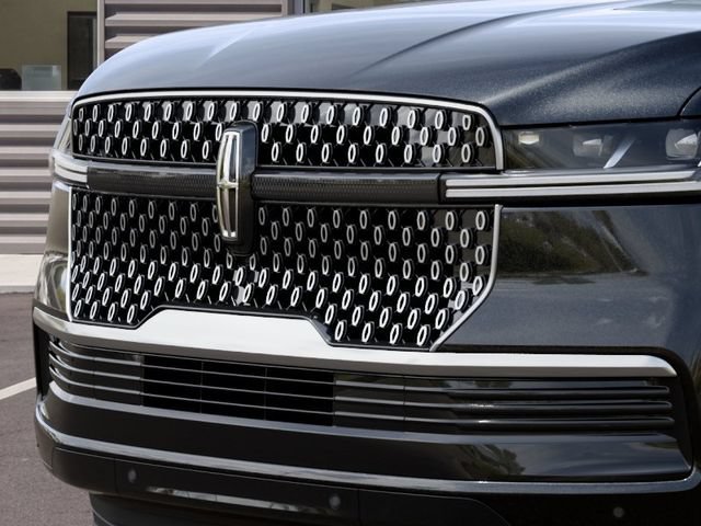New 2027 Lincoln Navigator L Reserve RWD image 17