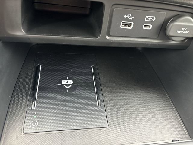 Used 2025 Honda Pilot EX-L image 24