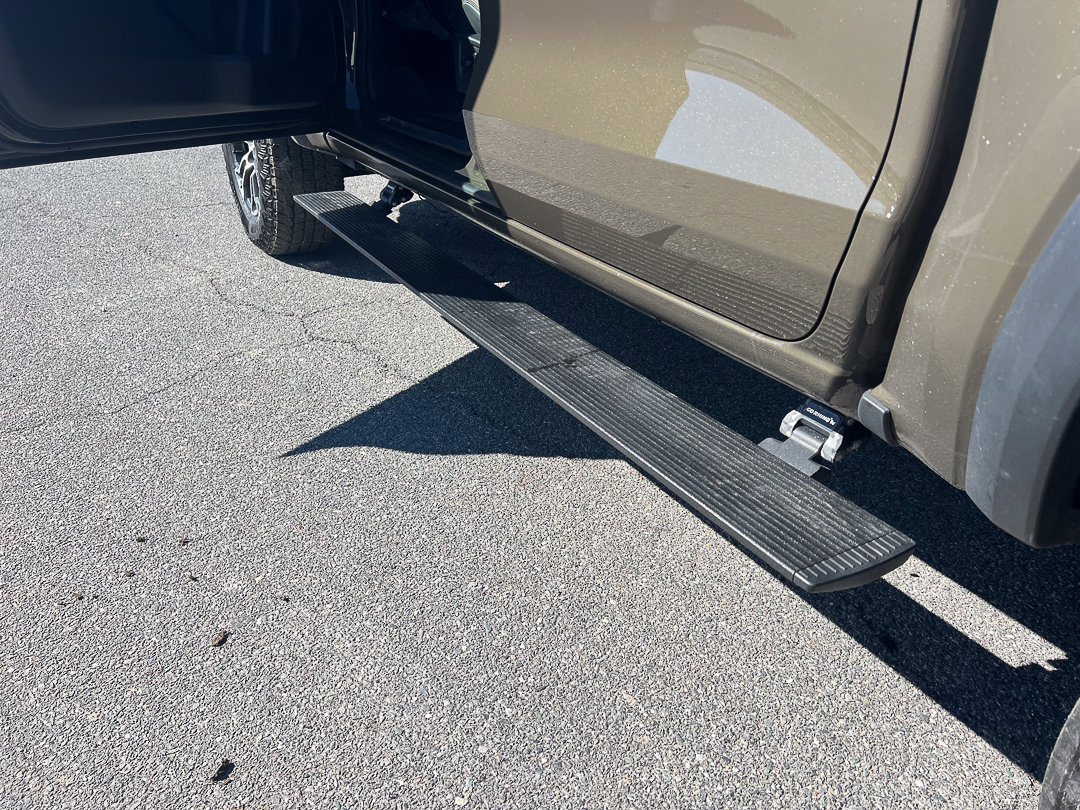 Used 2024 GMC Canyon AT4 image 13