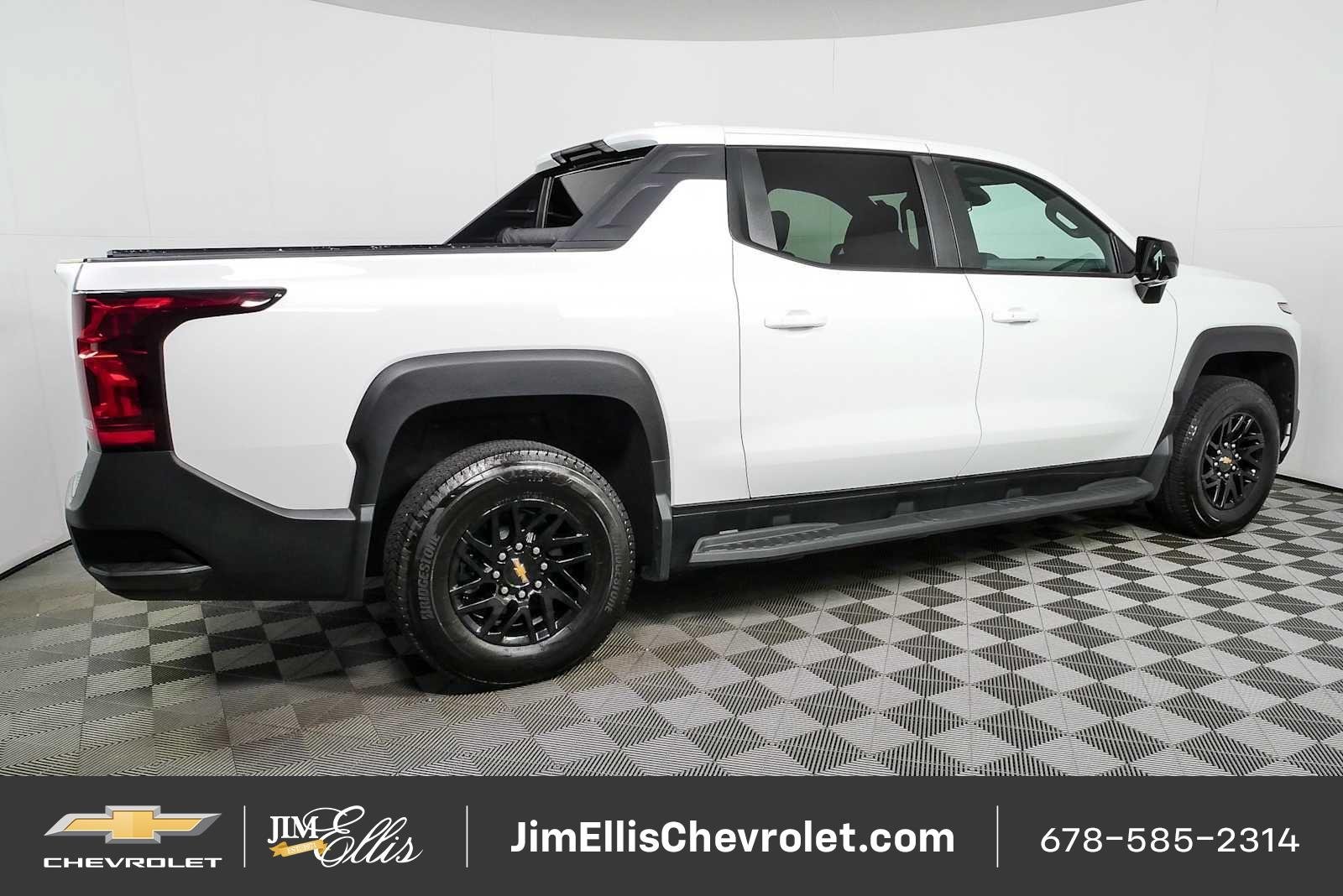 New 2024 Chevrolet Silverado EV W/T AWD/4WD image 2