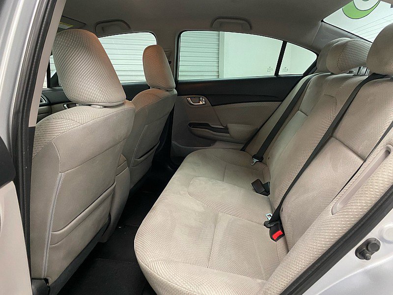 Used 2013 Honda Civic Hybrid Sedan image 11