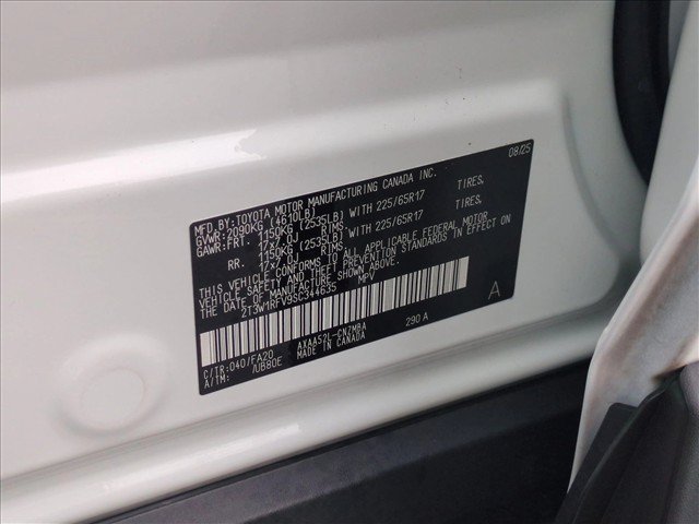 Certified 2025 Toyota RAV4 XLE FWD image 24