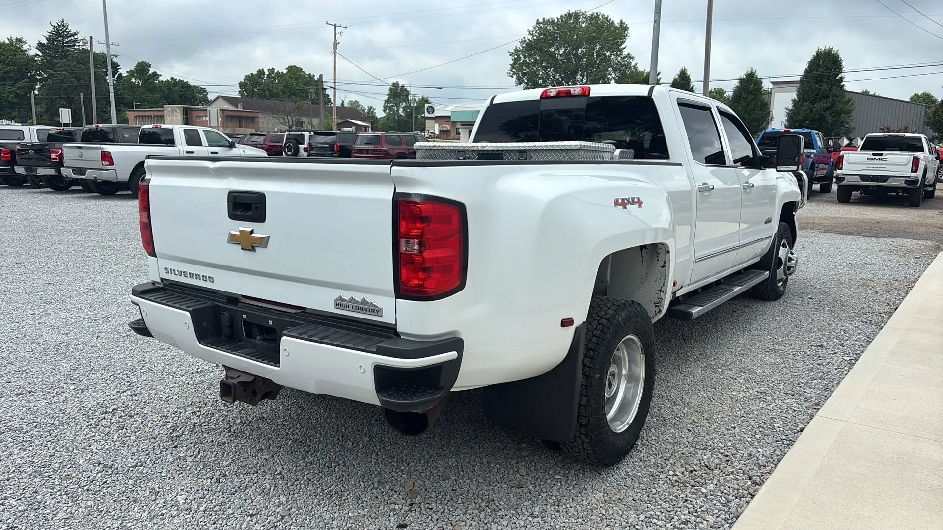 Used 2015 Chevrolet Silverado 3500 High Country w/ Duramax Plus Package AWD/4WD image 8