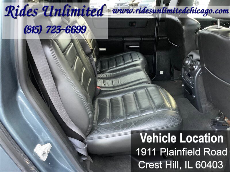 Used 2005 HUMMER H2 SUT w/ Preferred Equipment Group image 25