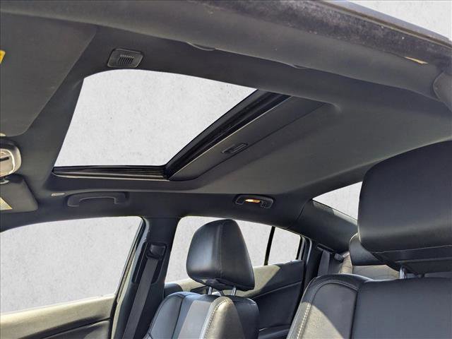 Used 2019 Dodge Charger SXT w/ Leather Interior Group RWD image 15