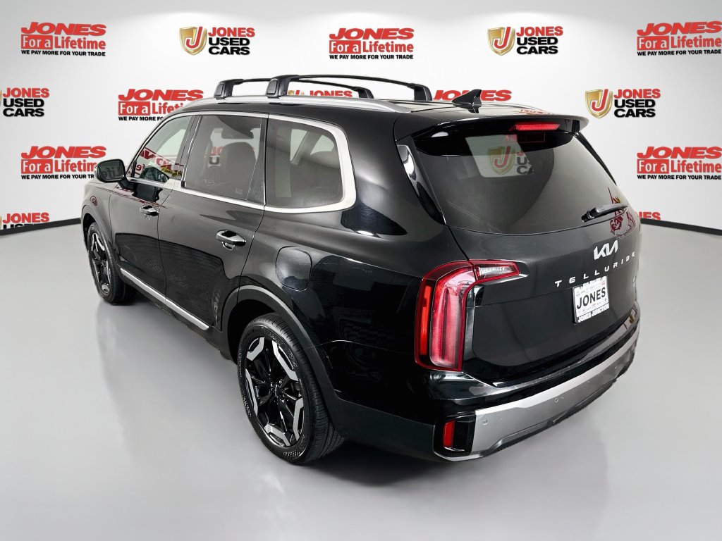 Used 2025 Kia Telluride S AWD/4WD image 2