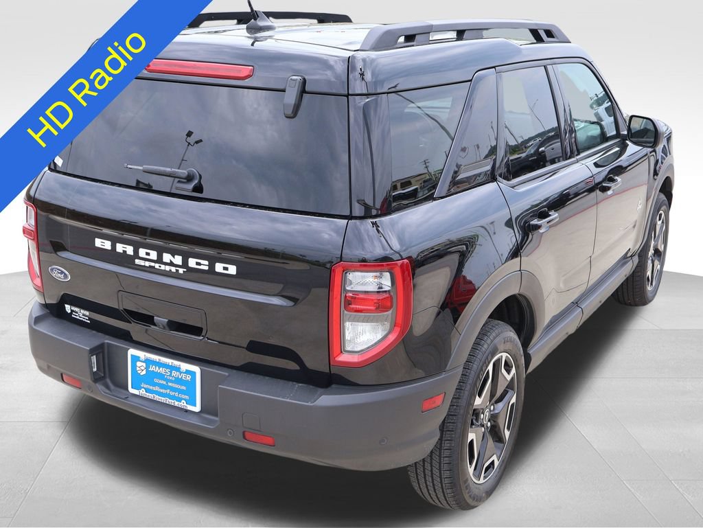 Certified 2024 Ford Bronco Sport Outer Banks w/ Tech Package AWD/4WD image 6