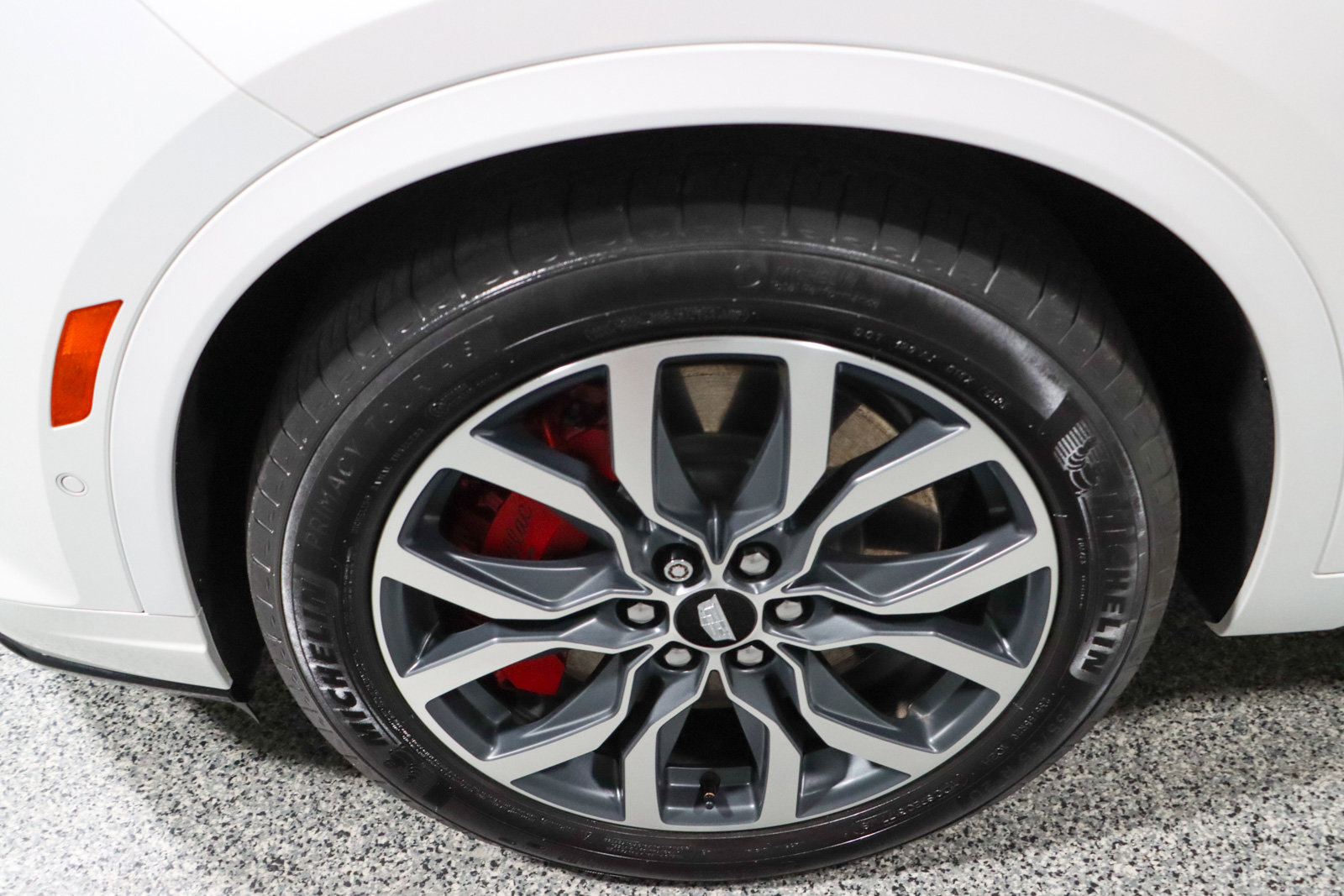 Used 2023 Cadillac XT6 Sport w/ Technology Package AWD/4WD image 11