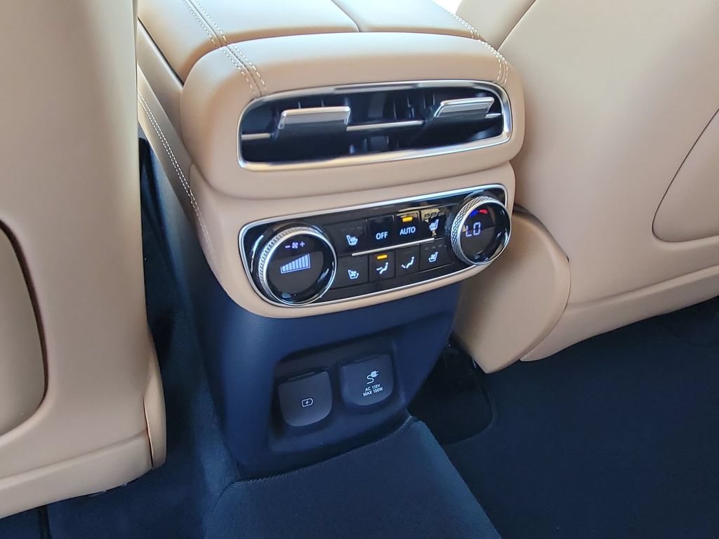 Used 2024 Genesis GV80 3.5T w/ Prestige Package AWD/4WD image 22