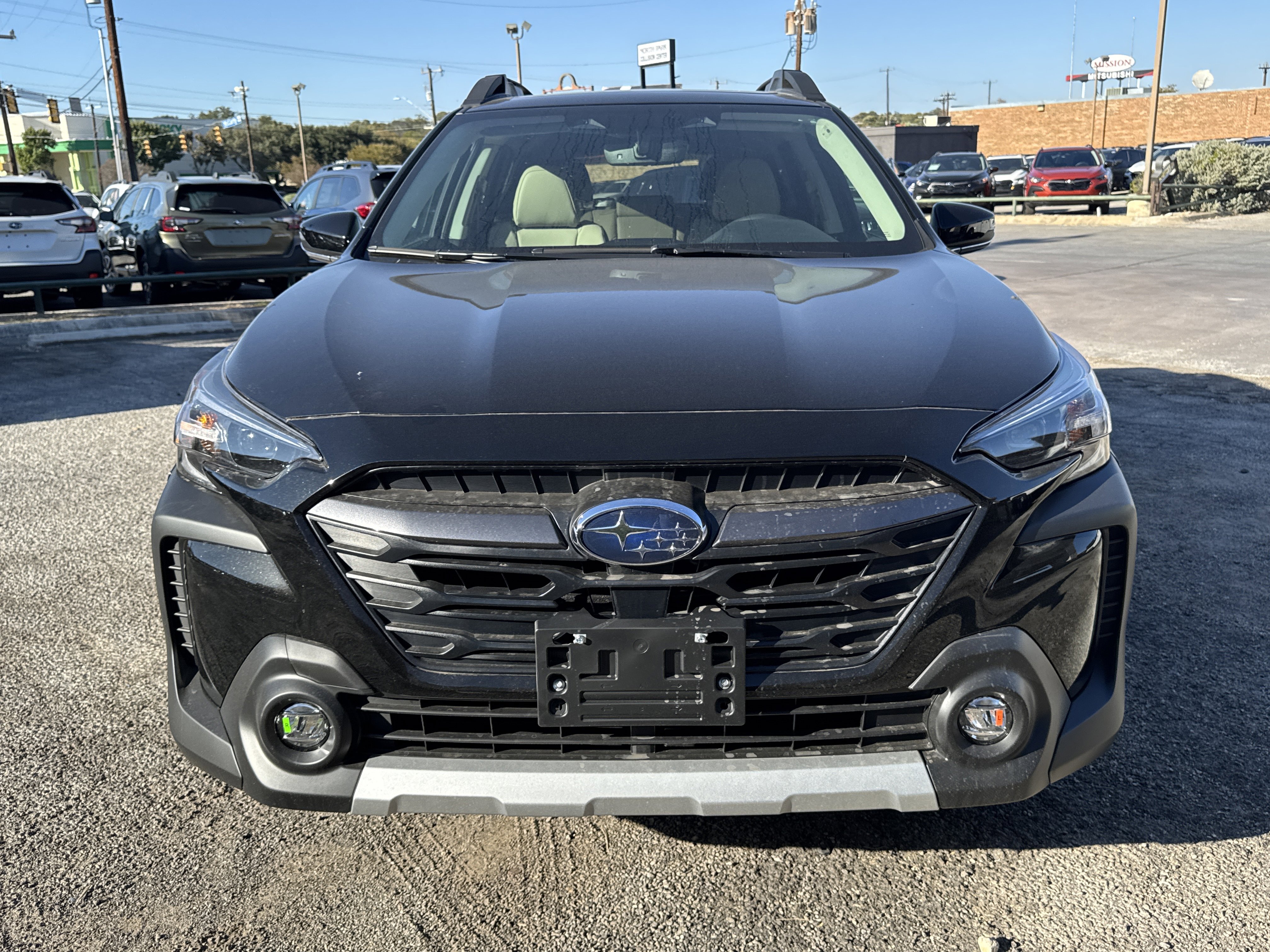 New 2025 Subaru Outback Limited image 8