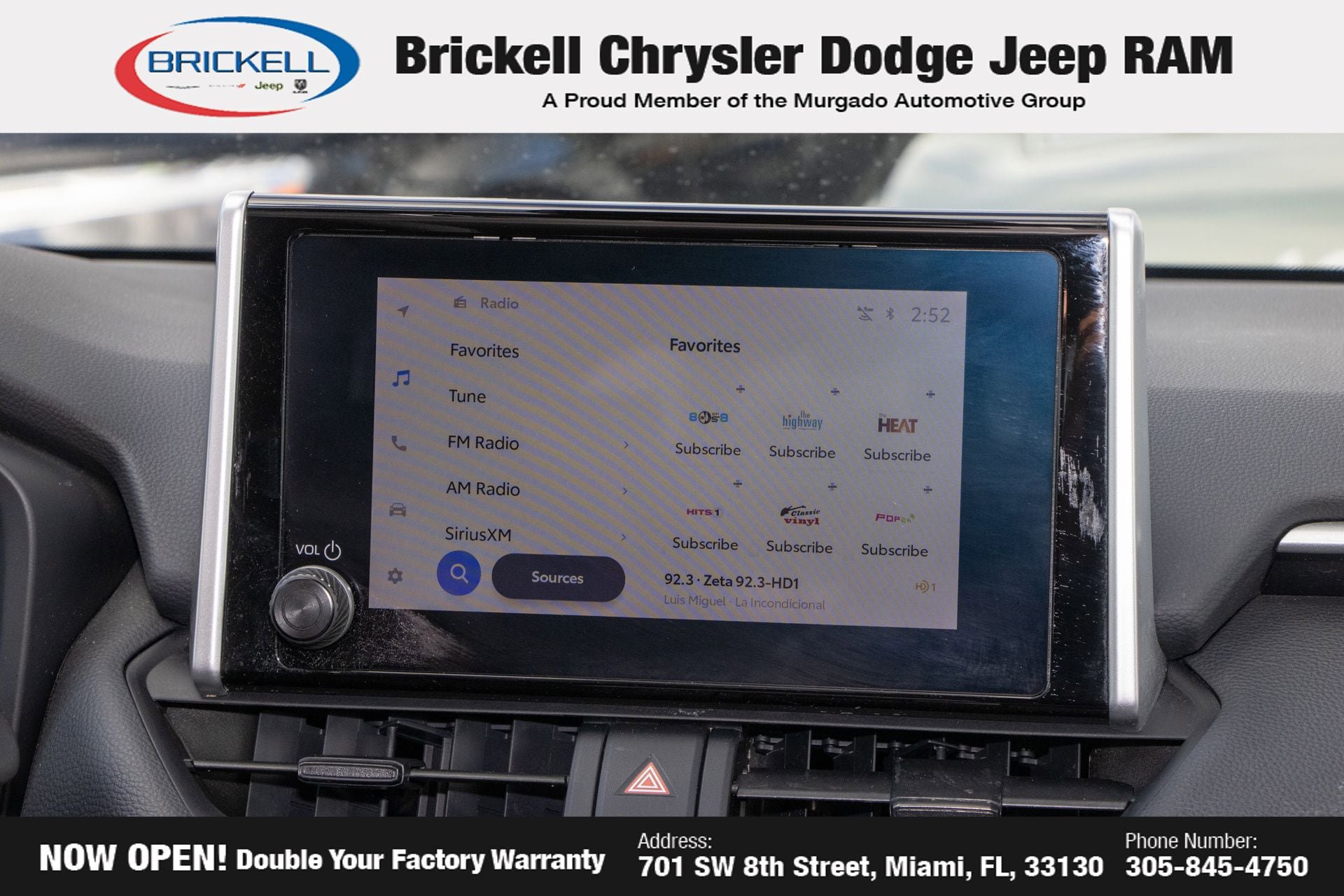 Used 2024 Toyota RAV4 XLE FWD image 21