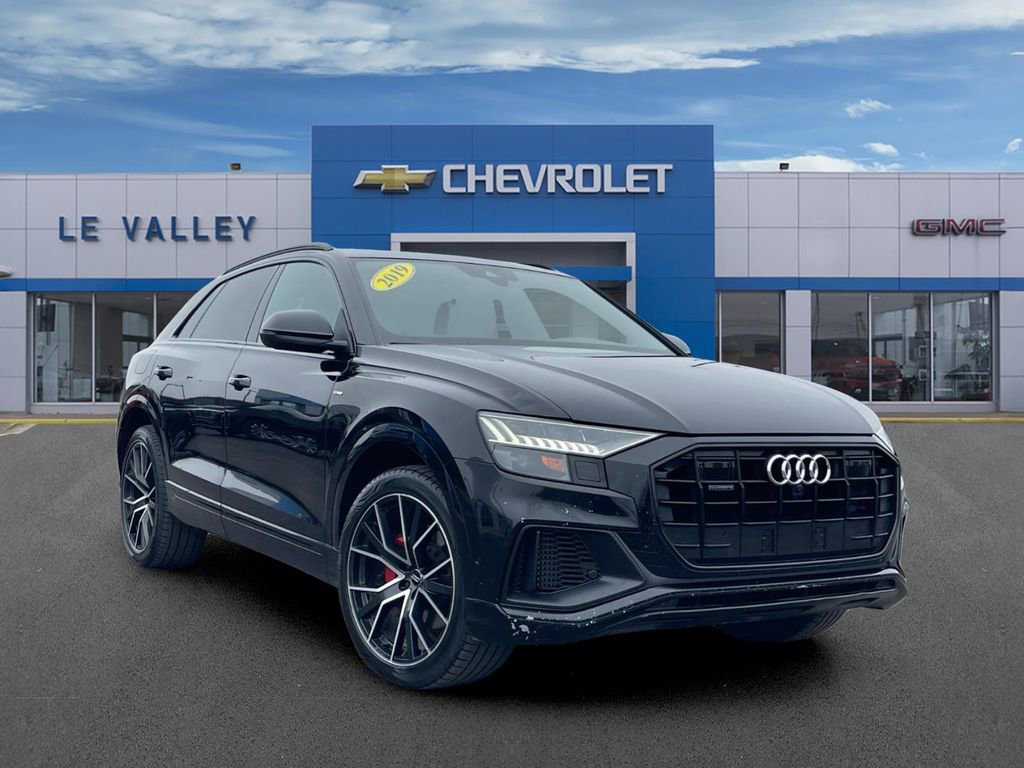 Used 2019 Audi Q8 Premium Plus w/ Premium Plus image 1