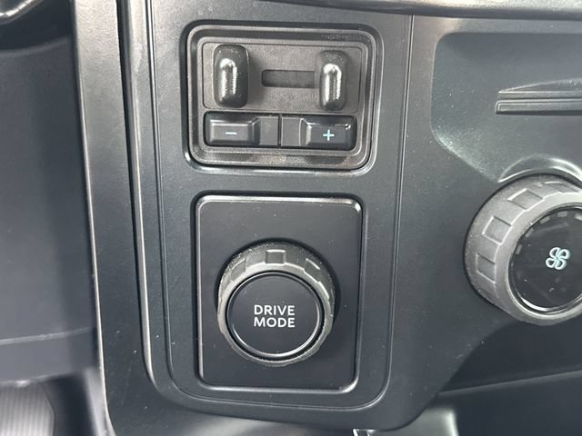 Used 2025 Ford F150 STX w/ Equipment Group 200A RWD image 34