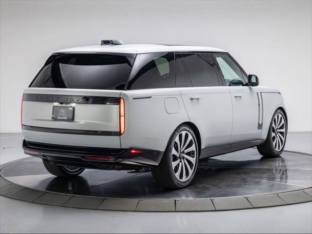 New 2026 Land Rover Range Rover Long Wheelbase Autobiography AWD/4WD image 5