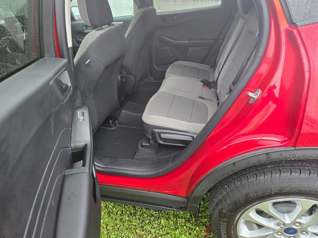 Used 2022 Ford Escape SE w/ Convenience Package image 8