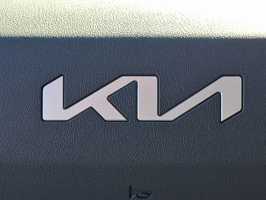 New 2026 Kia EV9 Wind image 12