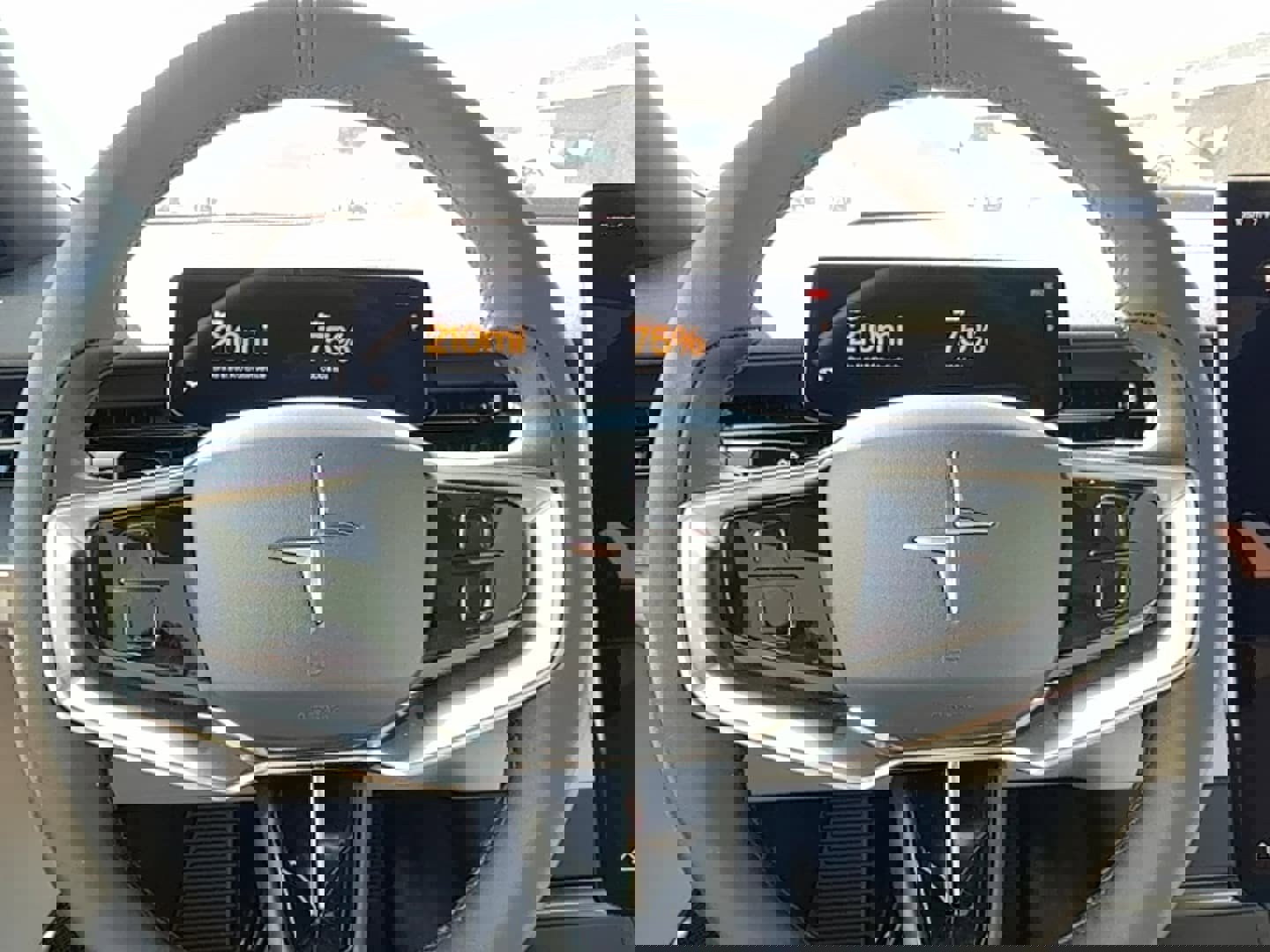 New 2025 Polestar Polestar 3 image 19