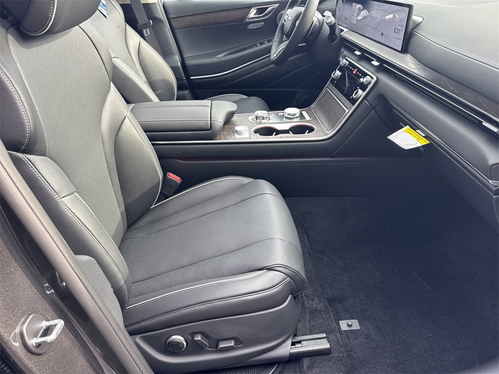 New 2026 Genesis GV80 2.5T Prestige image 13