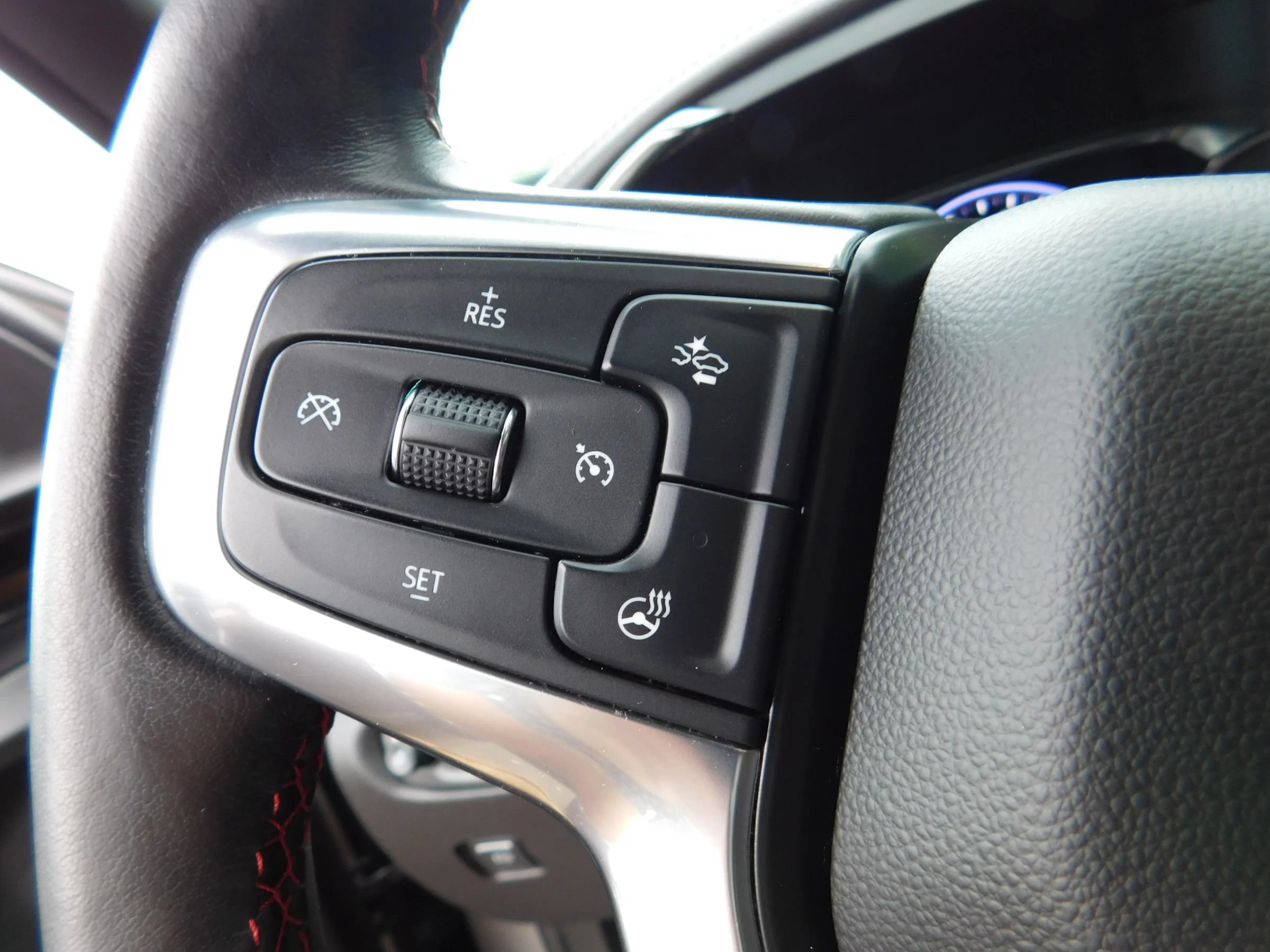 Used 2021 Chevrolet Blazer RS w/ Enhanced Convenience Package AWD/4WD image 29