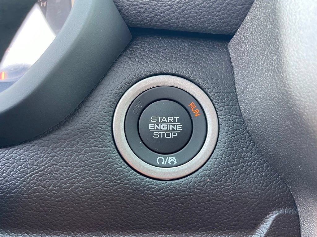 New 2026 RAM 2500 Laramie AWD/4WD image 8