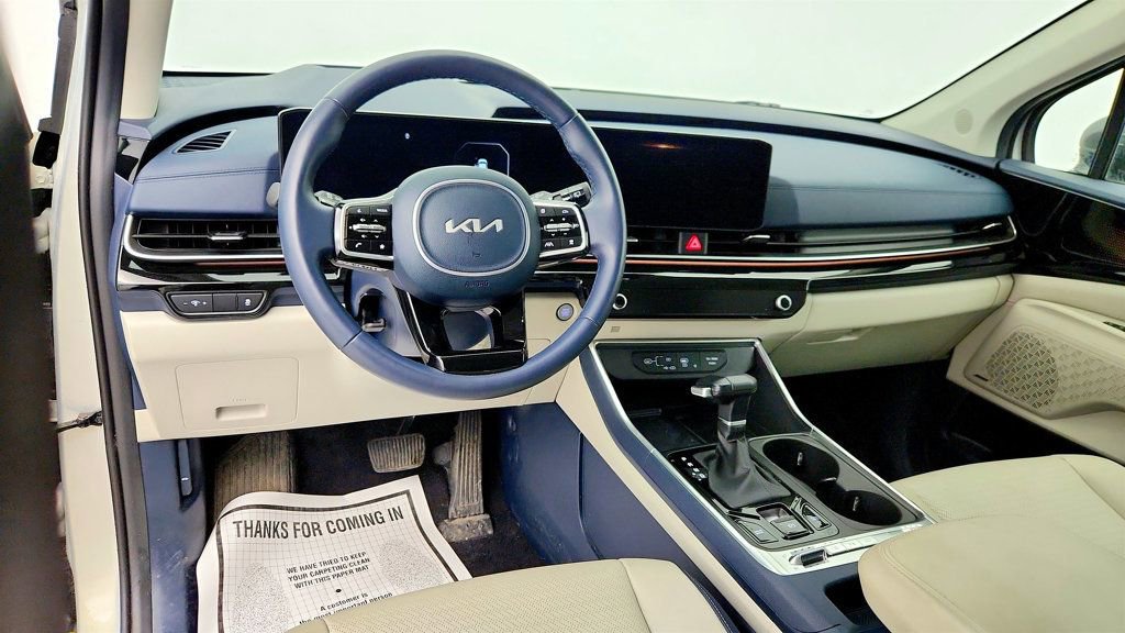 Used 2025 Kia Carnival SX Prestige FWD image 13