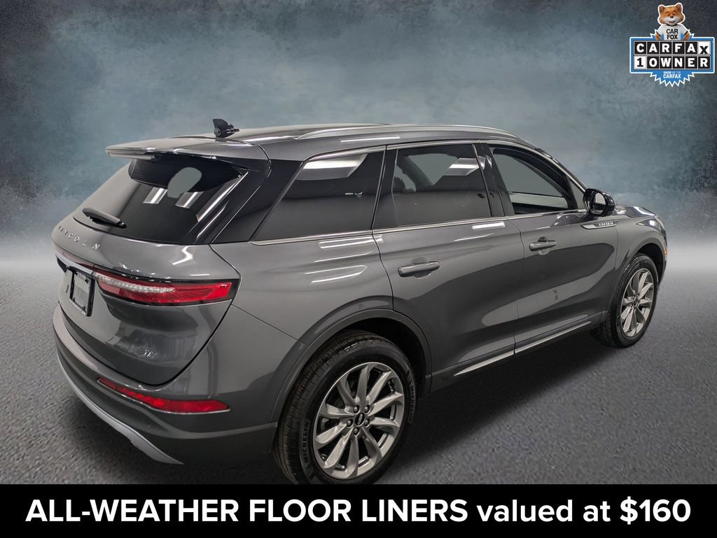 Used 2022 Lincoln Corsair AWD w/ Premium Package image 5