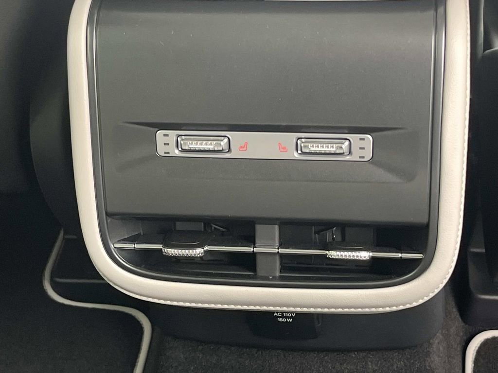 New 2026 Lincoln Nautilus Reserve AWD/4WD image 16