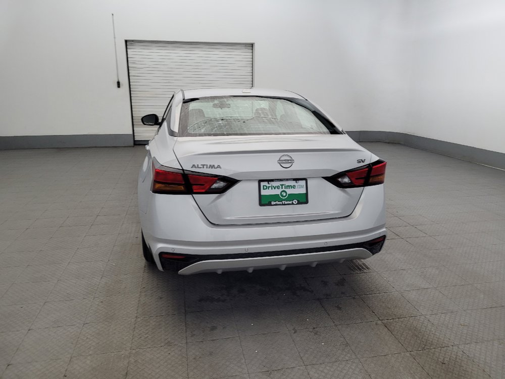 Used 2024 Nissan Altima 2.5 SV FWD image 6