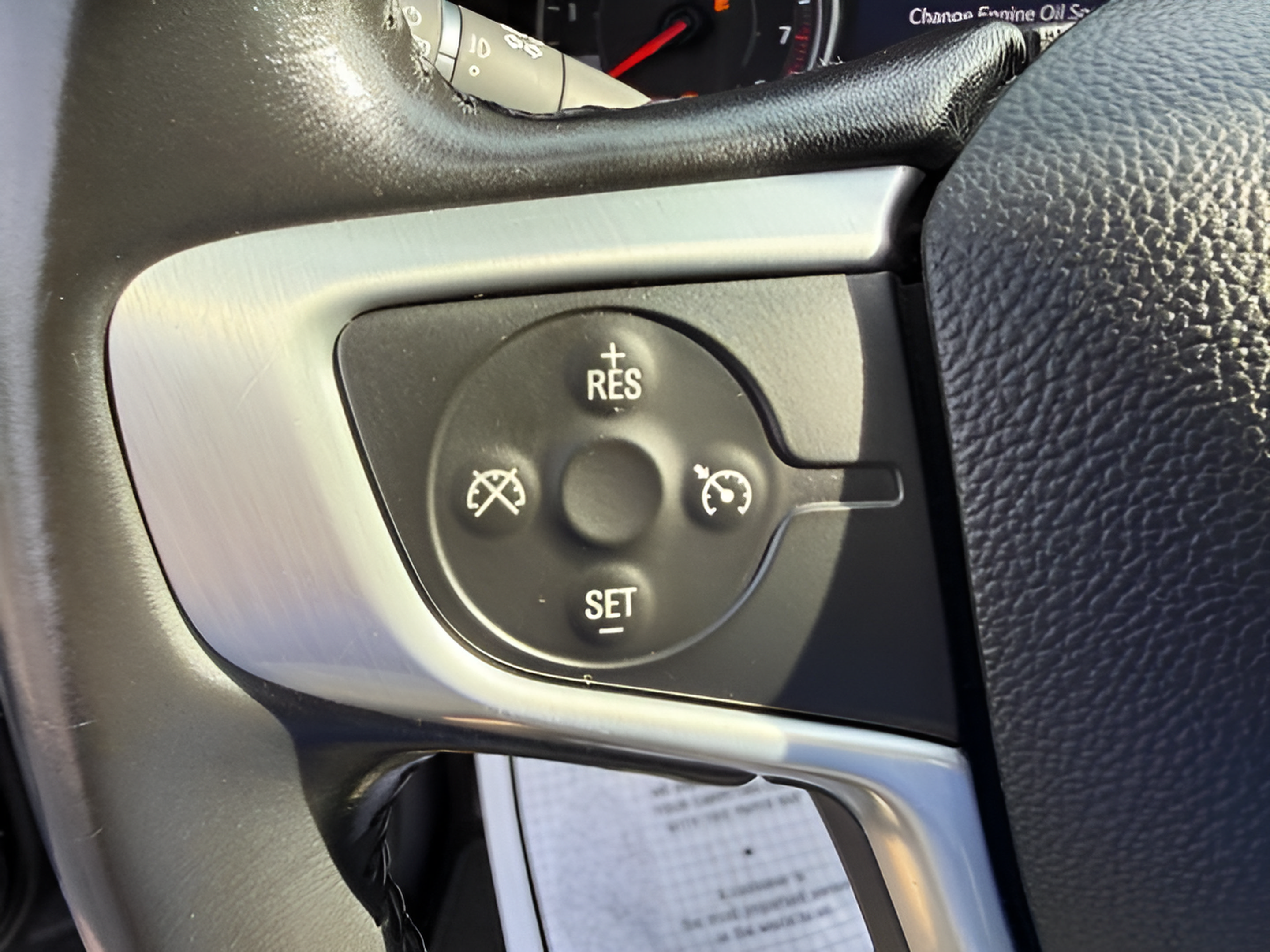 Used 2020 GMC Acadia SLT FWD image 21