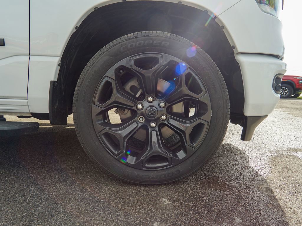 Used 2020 RAM 1500 Lone Star AWD/4WD image 12