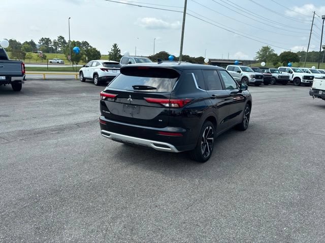Used 2024 Mitsubishi Outlander SE AWD/4WD image 35
