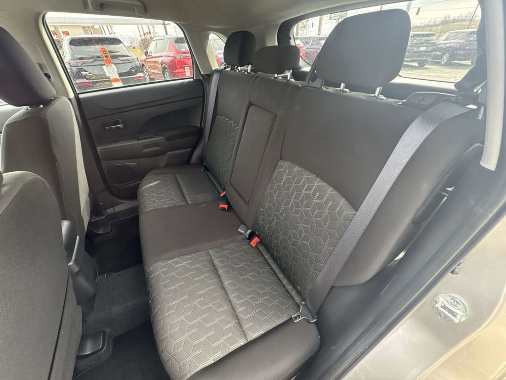 Used 2025 Mitsubishi Outlander Sport ES AWD/4WD image 22