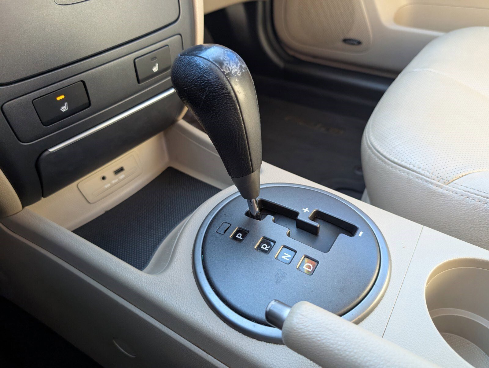 Used 2010 Kia Optima EX w/ Premium Pkg image 34