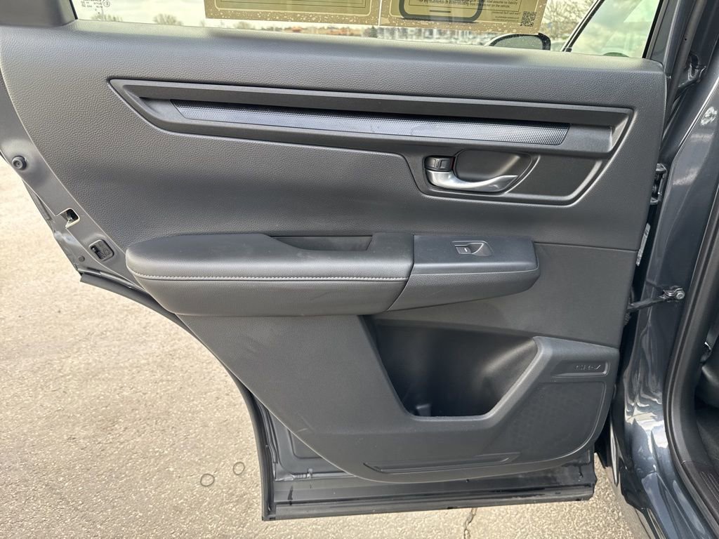 Certified 2025 Honda CR-V EX image 32