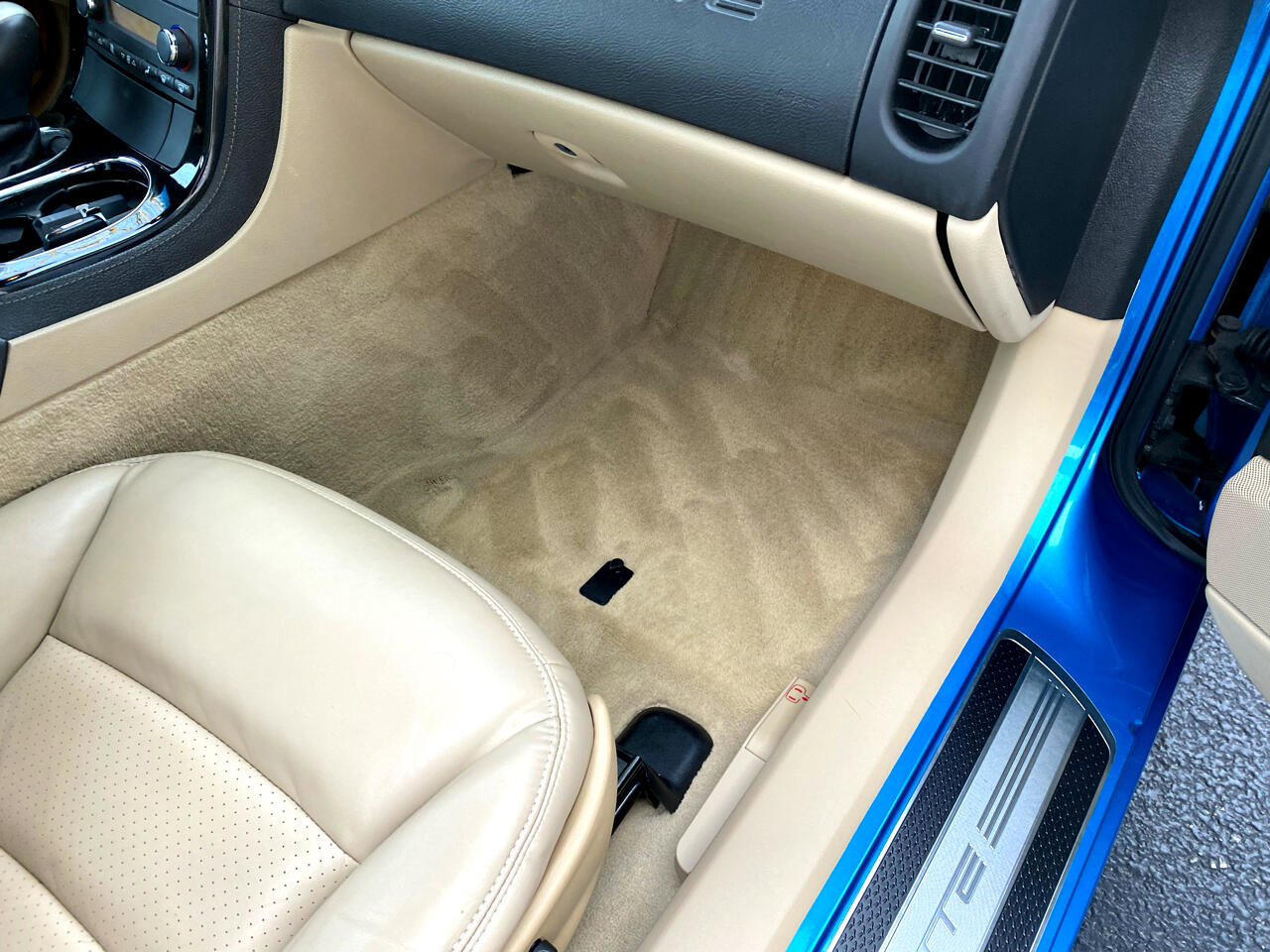 Used 2009 Chevrolet Corvette Convertible w/ Preferred Equipment Group image 28