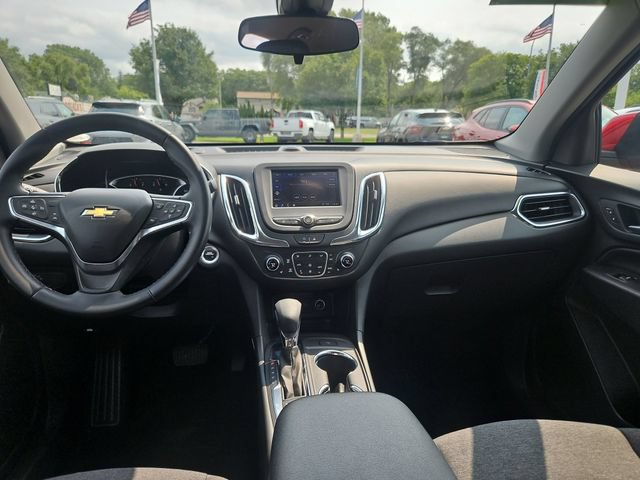 Used 2024 Chevrolet Equinox LT FWD image 13