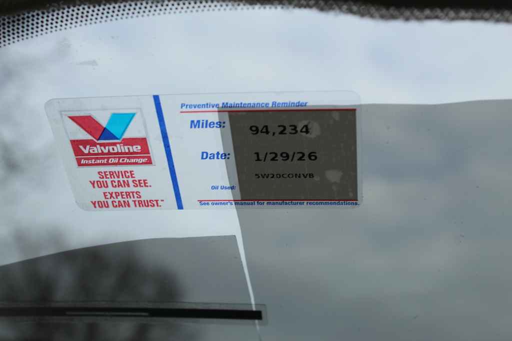 Used 2017 Ford Focus SE w/ Cold Weather Package image 14