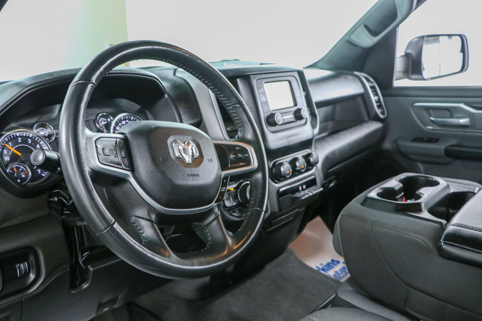Used 2022 RAM 1500 Big Horn AWD/4WD image 23