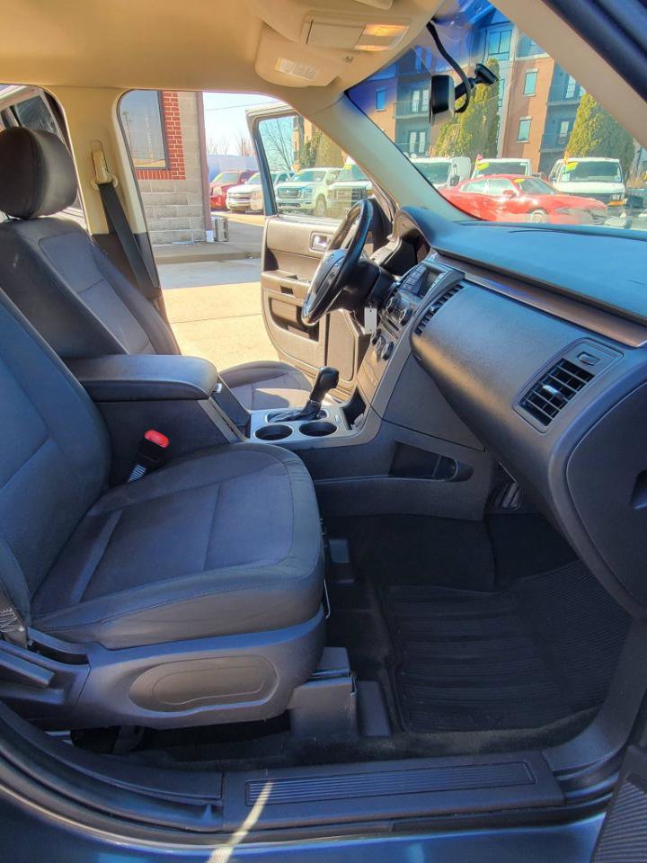 Used 2016 Ford Flex SE image 15