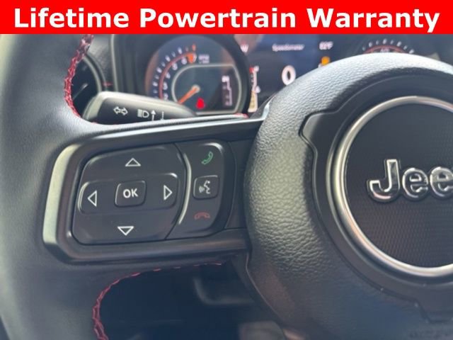 Used 2024 Jeep Gladiator Rubicon w/ Technology Group image 18